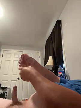 Snapshot of Buck2000 chatting on 7, 10, 2025 Buck2000 online show from 7, 10, 2025