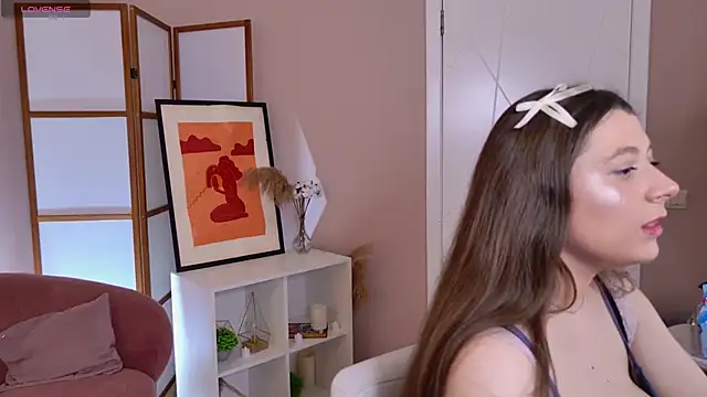 Queen Michelle  online show from 26, 11, 2025