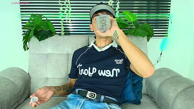 CamiiGuzmanX online show from 17, 1, 2026