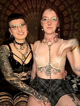 Nyraniel online show from 21, 11, 2025