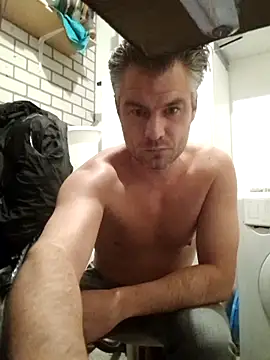 Snapshot of balkanbosna1122 chatting on 10, 10, 2025 balkanbosna1122 online show from 10, 10, 2025