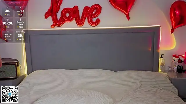 HoneyJohansson online show from 2, 3, 2026