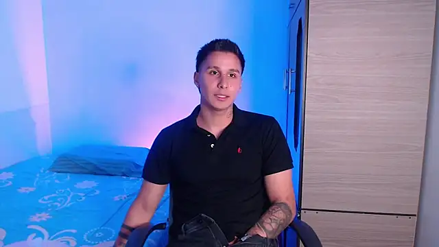 valentinosex1 online show from 30, 9, 2025