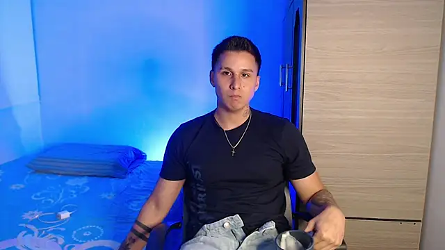 valentinosex1 online show from 2, 12, 2025