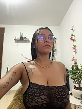 Zendaya11 online show from 12, 11, 2025