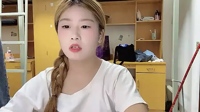 Snapshot of xiaoyan1314 chatting on 9, 9, 2025 xiaoyan1314 online show from 9, 9, 2025