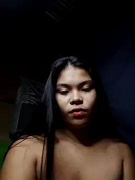 Snapshot of cloe_candy19 chatting on 13, 9, 2025 cloe candy19 online show from 13, 9, 2025