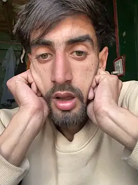 lyath3245 online show from 28, 2, 2026