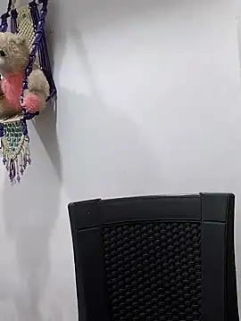 sneha bebo online show from 5, 11, 2025