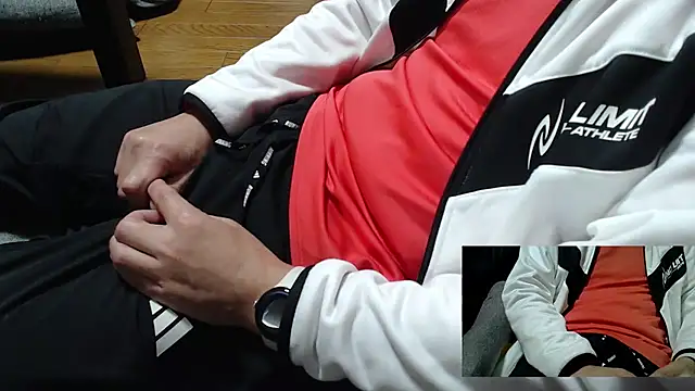 Yasu2000 online show from 4, 12, 2025