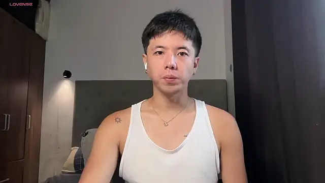 Snapshot of Addictiveboi chatting on 26, 6, 2026 Addictiveboi online show from 26, 6, 2026