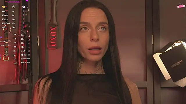 Snapshot of livia_starwars chatting on 1, 10, 2025 livia starwars online show from 1, 10, 2025