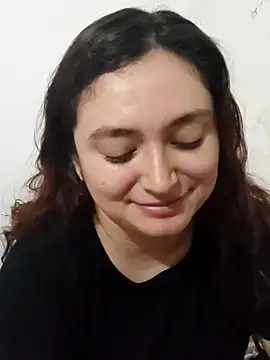 Anaa Rose online show from 5, 12, 2025