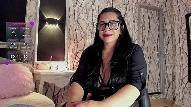 adelinemoretti online show from 27, 2, 2026