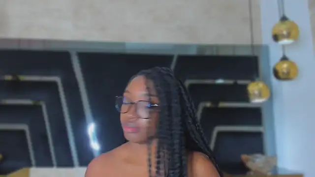 YallianaBrooks online show from 17, 7, 2026