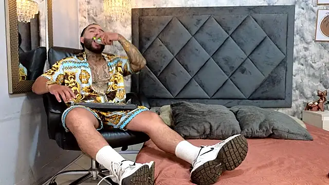 Apolo rousse1 online show from 8, 9, 2025