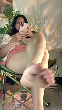 Snapshot of zhizhinaigai chatting on 25, 3, 2026 zhizhinaigai online show from 25, 3, 2026