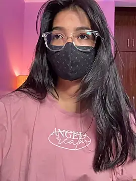 Snapshot of Neha18 chatting on 28, 6, 2026 Neha18 online show from 28, 6, 2026