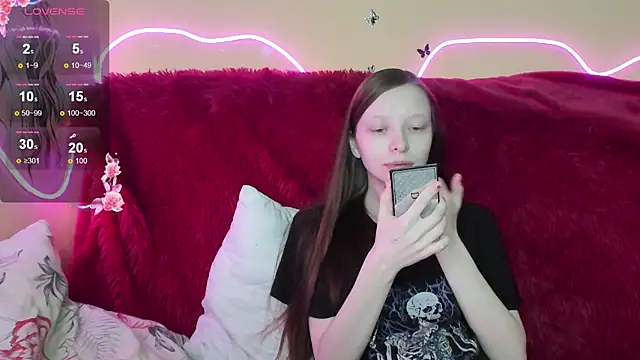 AliceHaris online show from 7, 1, 2026