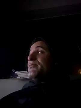 Snapshot of Junior17cm_1993 chatting on 3, 11, 2025 Junior17cm 1993 online show from 3, 11, 2025