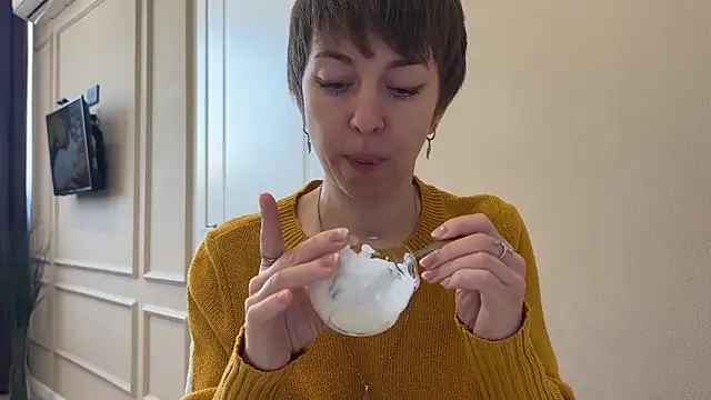 daniellia  online show from 19, 1, 2026