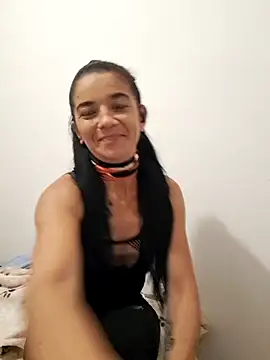 Snapshot of alinaalinutzq chatting on 26, 9, 2025 alinaalinutzq online show from 26, 9, 2025