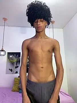 Violet Dream2 online show from 5, 4, 2026