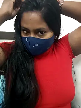 Snapshot of Shy_Peehu chatting on 4, 12, 2025 Shy Peehu online show from 4, 12, 2025