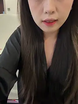 liliya x online show from 6, 4, 2026