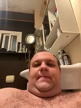 ArturoElPeque online show from 19, 10, 2025