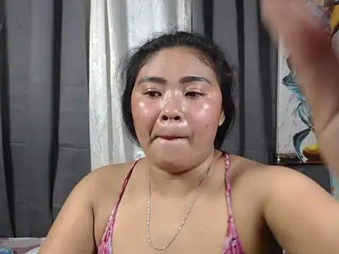 Snapshot of hotpinay_sweet85 chatting on 15, 10, 2025 hotpinay sweet85 online show from 15, 10, 2025