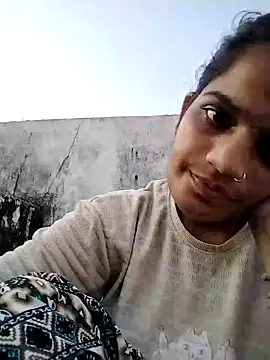 Sofia kuuu online show from 14, 9, 2025