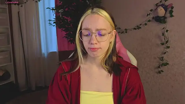 R0cket bunny online show from 19, 4, 2026