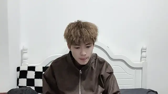 Snapshot of linger2563 chatting on 4, 11, 2025 linger2563 online show from 4, 11, 2025