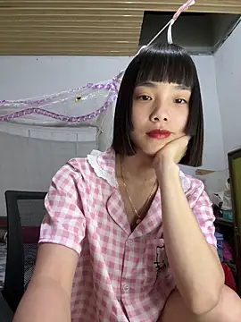 Snapshot of andymi1 chatting on 18, 6, 2026 andymi1 online show from 18, 6, 2026