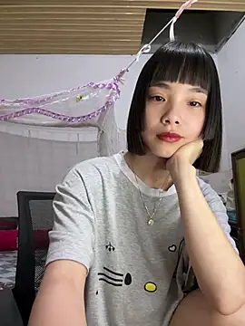 Snapshot of andymi1 chatting on 19, 6, 2026 andymi1 online show from 19, 6, 2026