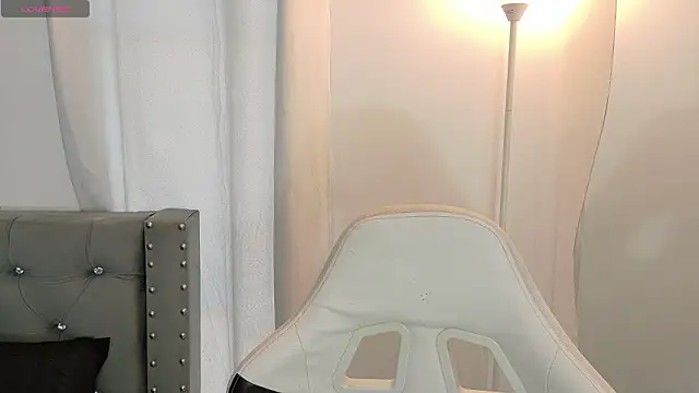 sara queen10 online show from 16, 3, 2026