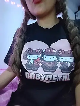 airamoon online show from 6, 11, 2025