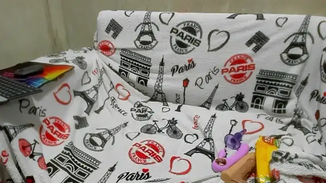 ivy moon05 online show from 1, 4, 2026