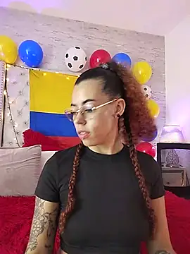 Pamelamiler   online show from 6, 7, 2026
