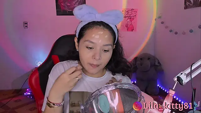 lila kitty81 online show from 23, 9, 2025