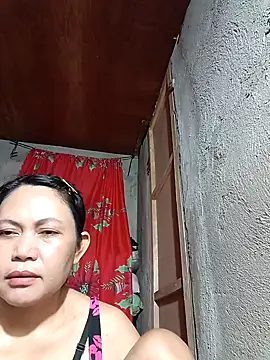 Everleigh mom online show from 17, 9, 2025