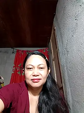 Everleigh mom online show from 14, 12, 2025