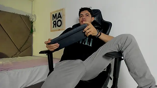 andrew colleman online show from 22, 12, 2025