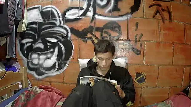 Snapshot of alexandercruz chatting on 25, 6, 2026 alexandercruz online show from 25, 6, 2026