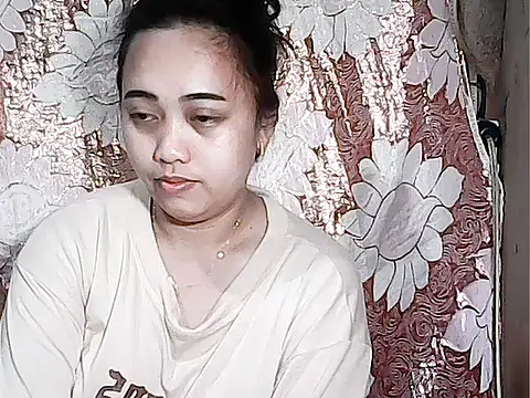 Snapshot of Pinay_Chubby20 chatting on 11, 10, 2025 Pinay Chubby20 online show from 11, 10, 2025