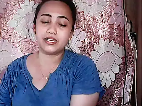 Snapshot of Pinay_Chubby20 chatting on 16, 10, 2025 Pinay Chubby20 online show from 16, 10, 2025