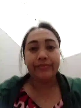 Snapshot of Pinay_Chubby20 chatting on 7, 11, 2025 Pinay Chubby20 online show from 7, 11, 2025