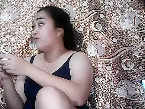 Snapshot of Pinay_Chubby20 chatting on 18, 12, 2025 Pinay Chubby20 online show from 18, 12, 2025