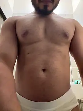 Snapshot of Biggycock_95 chatting on 23, 5, 2026 Biggycock 95 online show from 23, 5, 2026